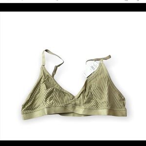 Aerie Triangle Bralette Size M NWT